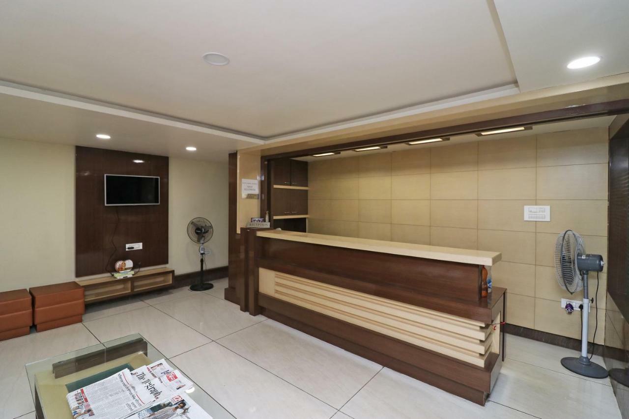 Oyo 37989 Hotel Debarshi Bānkura Eksteriør bilde