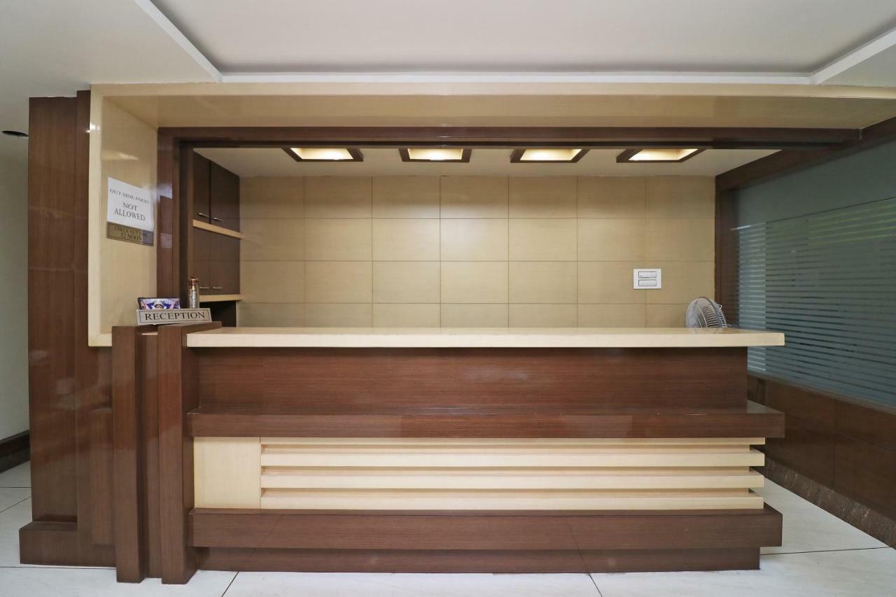 Oyo 37989 Hotel Debarshi Bānkura Eksteriør bilde